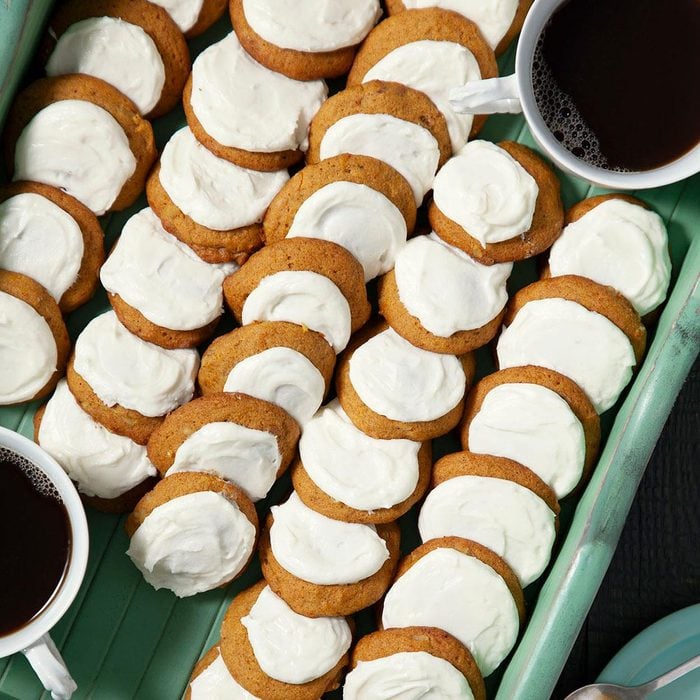 Pumpkin Cookies With Cream Cheese Frosting Exps Ft23 48988 Ec 0908 3